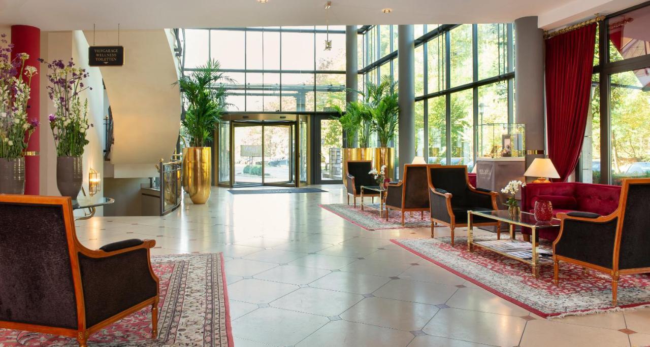 Victor's Residenz-Hotel Saarbrücken Exterior foto